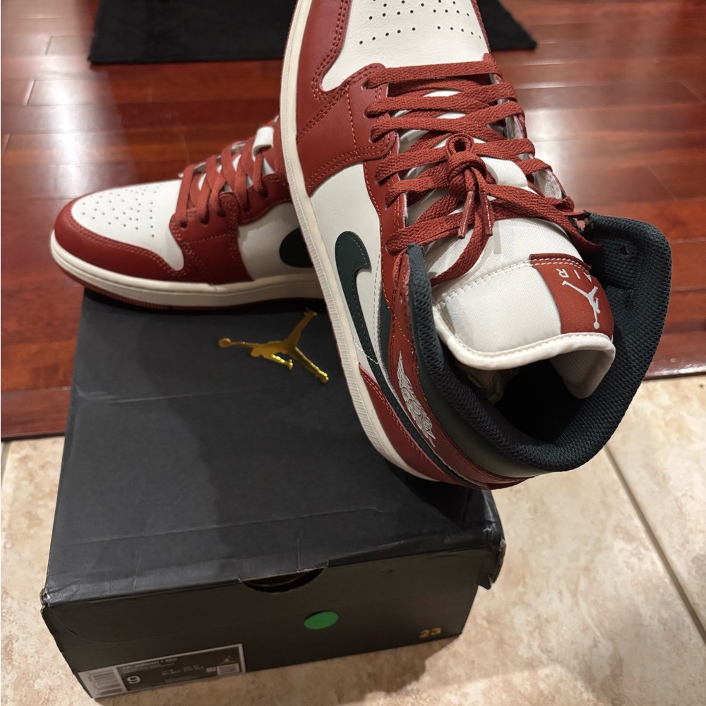 Jordan Men's Red and White Sneakers with Hunter Green (Christmas Edition)
